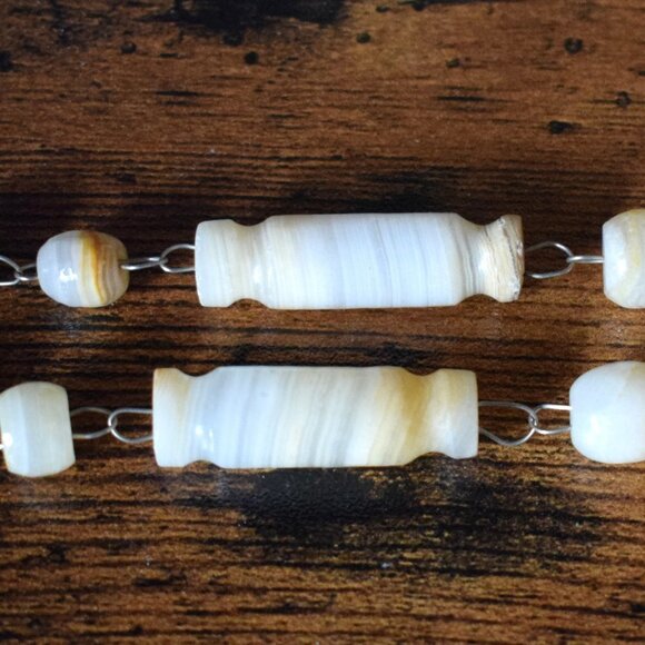 VTG Teardrop Pendant and Carved Bead Boho Necklace - Picture 9 of 15